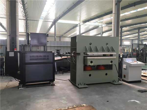 化工反應(yīng)釜配導(dǎo)熱油爐如何選型？